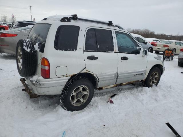 Photo 3 from auction – 2001 CHEVROLET TRACKER LT with VIN 2CNBJ634616914894