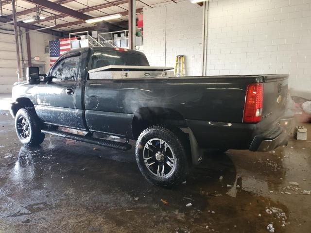 Photo 2 from auction – 2005 CHEVROLET SILVERADO with VIN 1GCEC14Z75Z250012