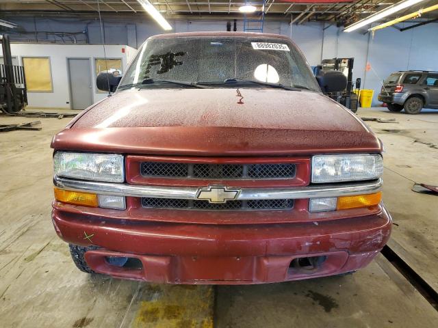 Photo 5 from auction – 2002 CHEVROLET BLAZER with VIN 1GNDT13W12K100590