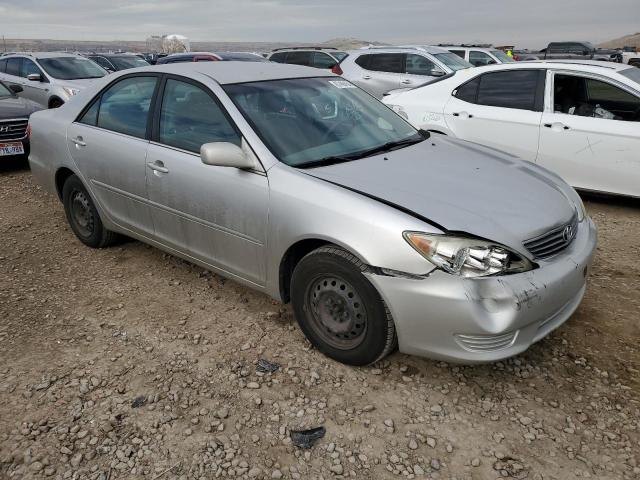 Photo 4 from auction – 2005 TOYOTA CAMRY LE with VIN 4T1BE32K65U092320