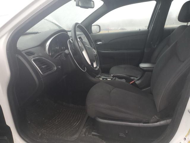 Photo 7 from auction – 2014 CHRYSLER 200 TOURIN with VIN 1C3CCBBB5EN185692