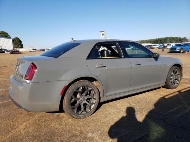 Photo 3 from auction – 2019 CHRYSLER 300 S with VIN 2C3CCABG8KH539960