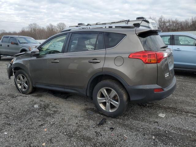 Photo 2 from auction – 2015 TOYOTA RAV4 XLE with VIN JTMRFREV7FD151000