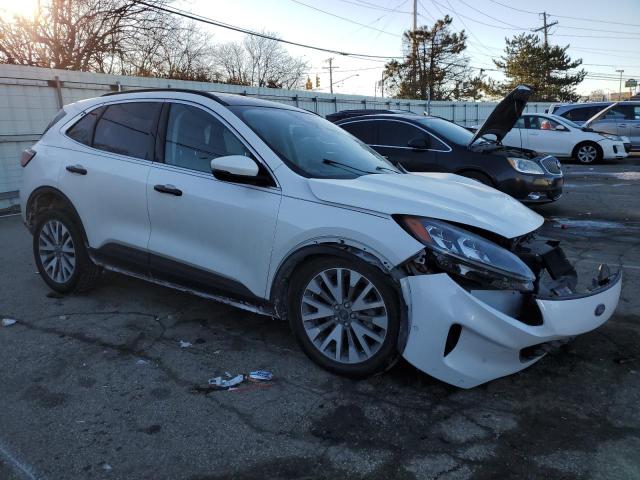Photo 4 from auction – 2020 FORD ESCAPE TIT with VIN 1FMCU9DZ6LUB94587