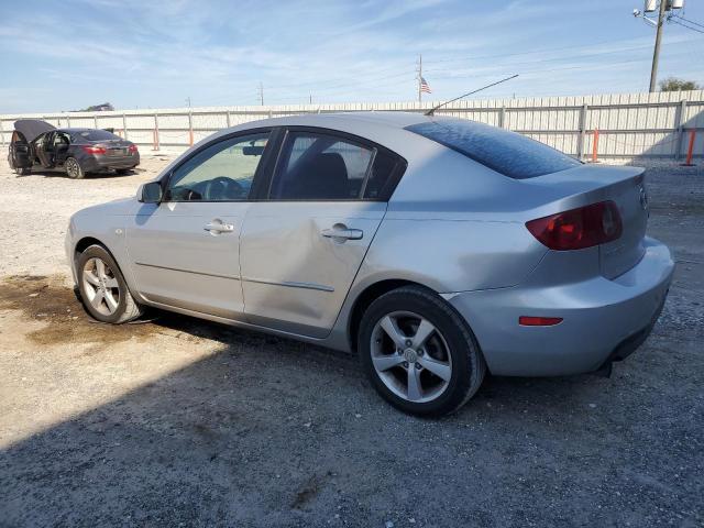 Photo 2 from auction – 2004 MAZDA 3 I with VIN JM1BK12F441157766