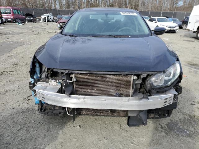 Photo 5 from auction – 2017 HONDA CIVIC LX with VIN 19XFC2F5XHE200015