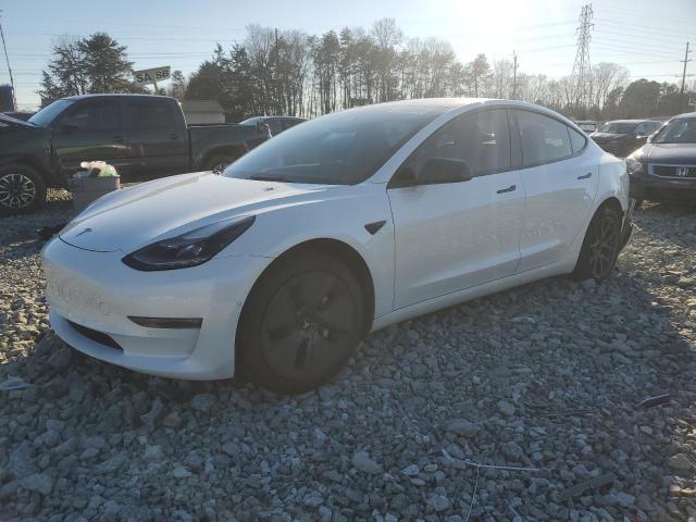 TESLA MODEL 3 2022 with VIN 5YJ3E1EB1NF183044 - Photo from auction