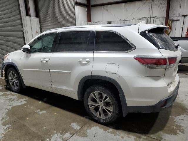 Photo 2 from auction – 2015 TOYOTA HIGHLANDER with VIN 5TDJKRFH1FS123201