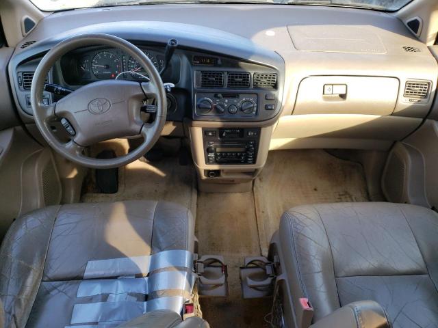 Photo 8 from auction – 2000 TOYOTA SIENNA LE with VIN 4T3ZF13C6YU308363