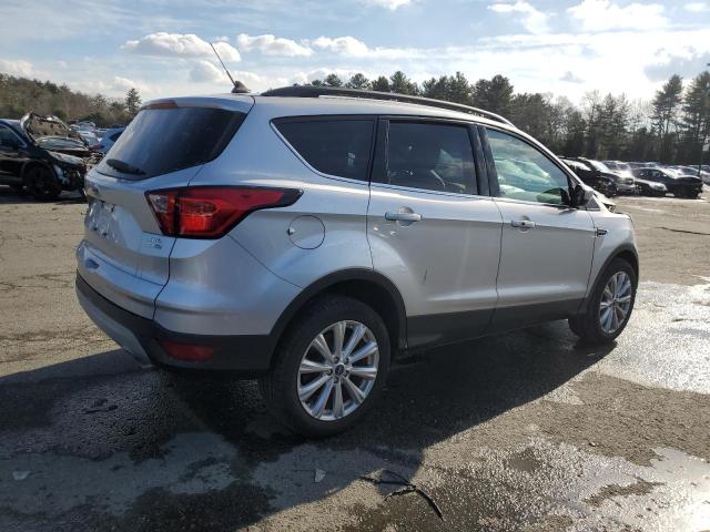 Photo 3 from auction – 2019 FORD ESCAPE SEL with VIN 1FMCU9HD2KUA57501
