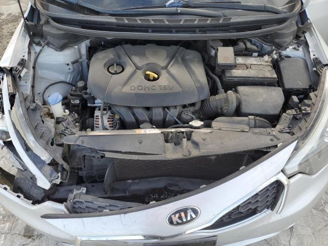 Photo 11 from auction – 2015 KIA FORTE LX with VIN KNAFK4A61F5366640