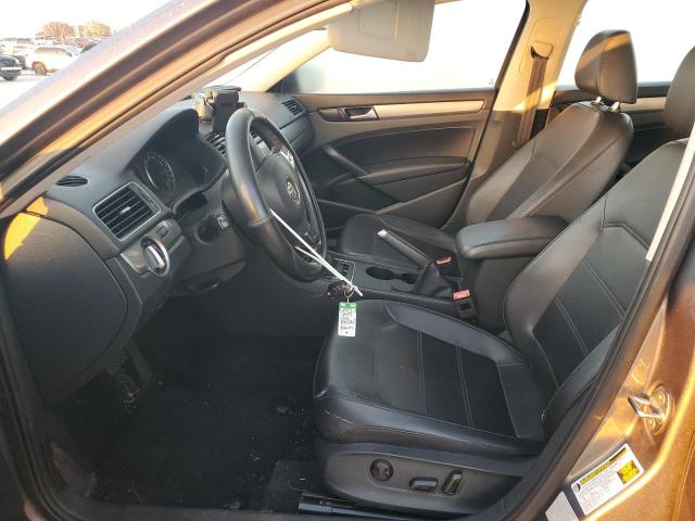 Photo 7 from auction – 2015 VOLKSWAGEN PASSAT S with VIN 1VWAT7A35FC103609