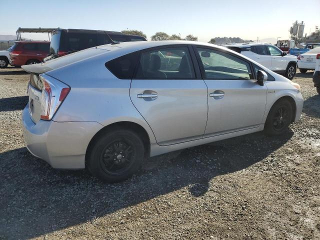 Photo 3 from auction – 2014 TOYOTA PRIUS with VIN JTDKN3DU0E0372065