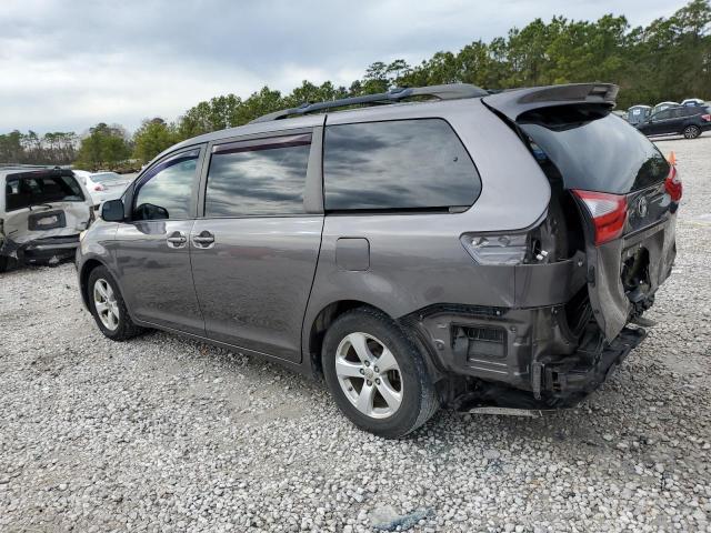 Photo 2 from auction – 2017 TOYOTA SIENNA LE with VIN 5TDKZ3DC0HS893509