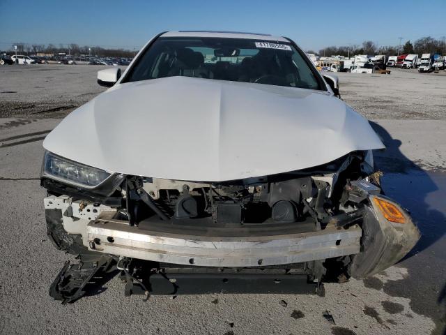 Photo 5 from auction – 2018 ACURA TLX with VIN 19UUB1F39JA002412