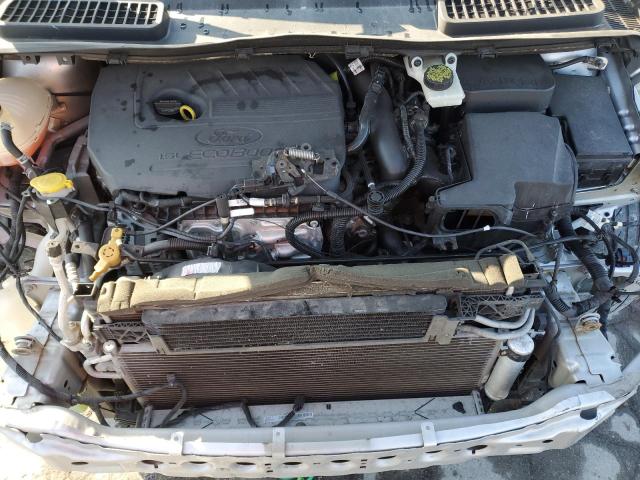 Photo 12 from auction – 2017 FORD ESCAPE SE with VIN 1FMCU0GD6HUA78051