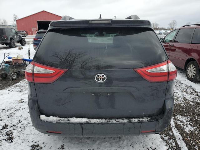 Photo 6 from auction – 2018 TOYOTA SIENNA LE with VIN 5TDKZ3DC3JS957502