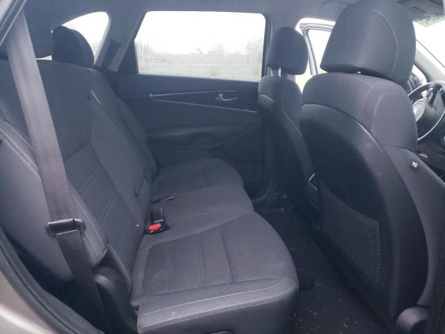 Photo 10 from auction – 2017 KIA SORENTO LX with VIN 5XYPG4A33HG299564