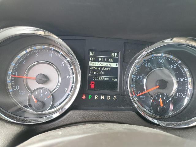 Photo 9 from auction – 2016 CHRYSLER TOWN & COU with VIN 2C4RC1BGXGR103845