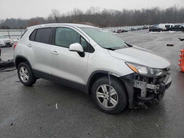 Photo 4 from auction – 2018 CHEVROLET TRAX LS with VIN 3GNCJNSB3JL397379
