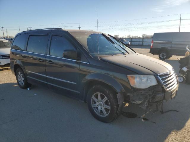 Photo 4 from auction – 2010 CHRYSLER TOWN & COU with VIN 2A4RR5D11AR243590