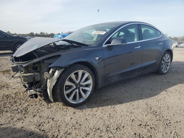 TESLA MODEL 3 2019 with VIN 5YJ3E1EB3KF437588 - Photo from auction