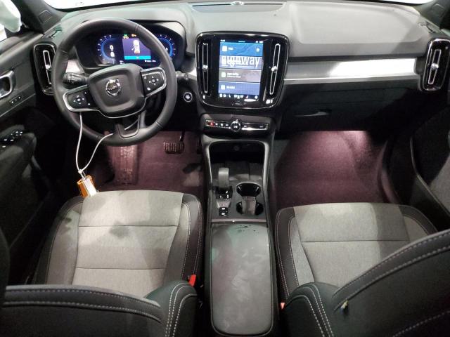 Photo 8 from auction – 2025 VOLVO XC40 CORE with VIN YV4L12UJ8S2473304
