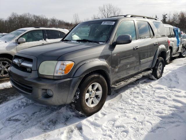 TOYOTA SEQUOIA SR 2005 with VIN 5TDBT44A05S242172 - Photo from auction