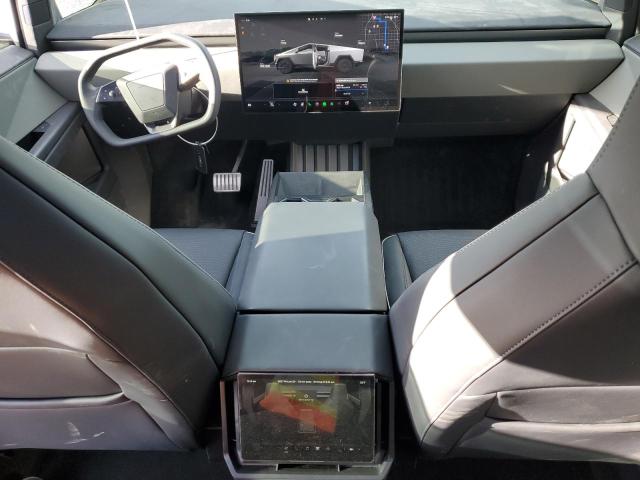 Foto 8 de la subasta – 2024 TESLA CYBERTRUCK con VIN 7G2CEHEE4RA036882