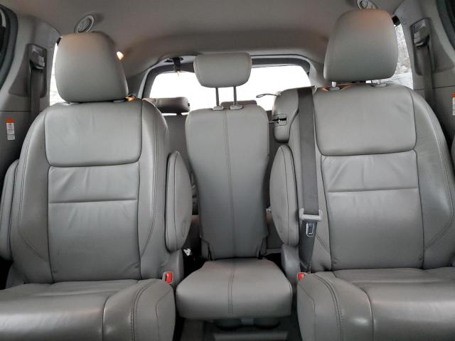 Photo 10 from auction – 2017 TOYOTA SIENNA XLE with VIN 5TDDZ3DC3HS167720