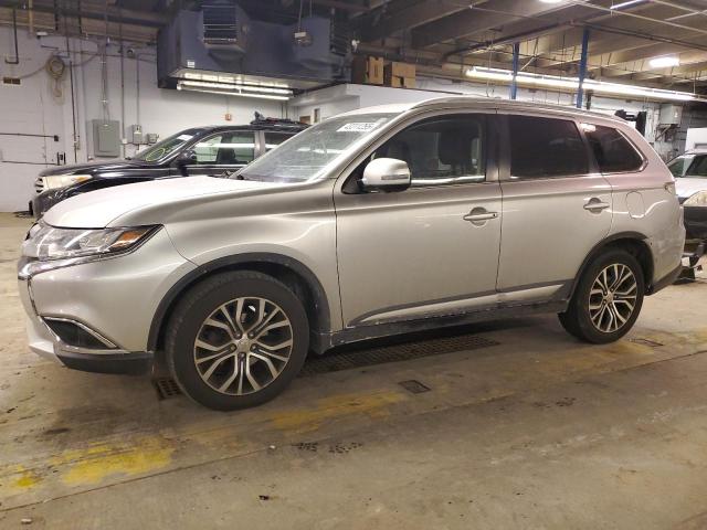 MITSUBISHI OUTLANDER 2018 z numerem VIN JA4AZ3A36JZ020751 - Zdjęcie z aukcji