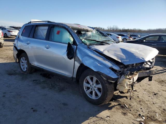 Снимка 4 от търг – 2011 TOYOTA HIGHLANDER с VIN 5TDBK3EH6BS092993