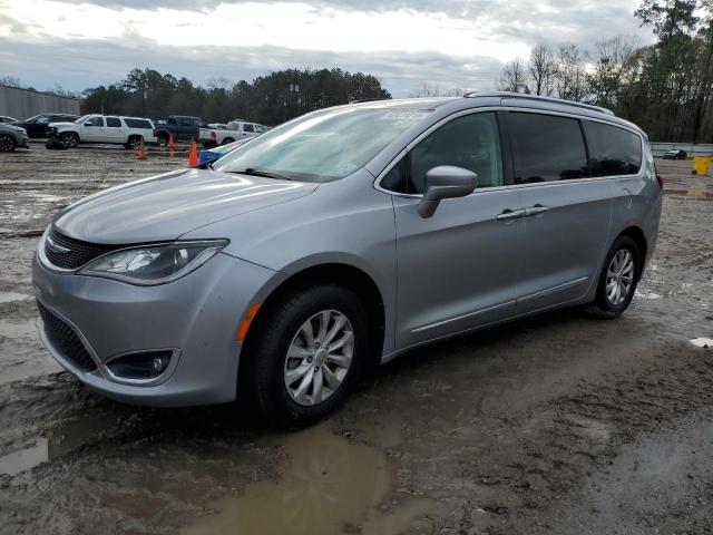 CHRYSLER PACIFICA T 2018 with VIN 2C4RC1BG0JR119558 - Photo from auction