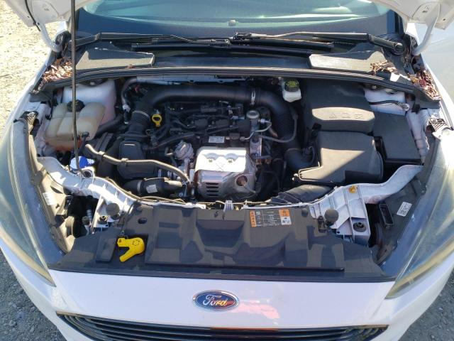 Photo 11 from auction – 2017 FORD FOCUS SE with VIN 1FADP3FE3HL223425