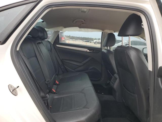 Photo 10 from auction – 2014 VOLKSWAGEN PASSAT S with VIN 1VWAT7A37EC072748