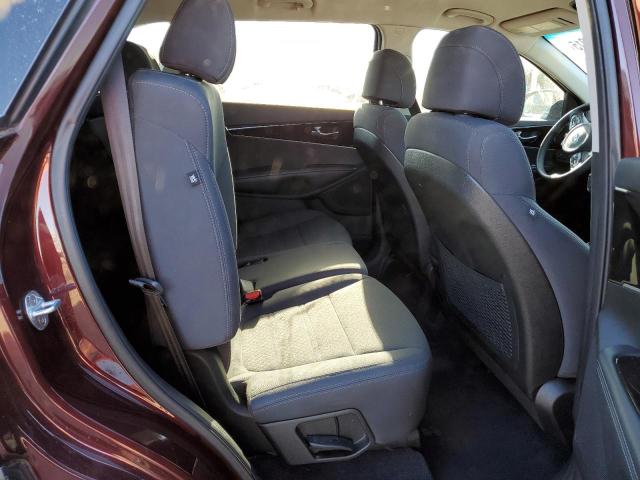 Photo 11 from auction – 2017 KIA SORENTO LX with VIN 5XYPGDA55HG330122