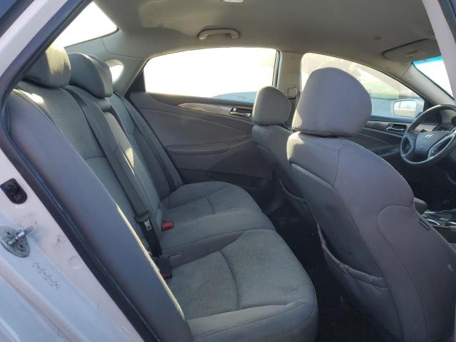 Photo 10 from auction – 2012 HYUNDAI SONATA HYB with VIN KMHEC4A44CA022373