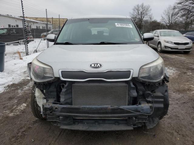 Photo 5 from auction – 2016 KIA SOUL with VIN KNDJN2A22G7820535