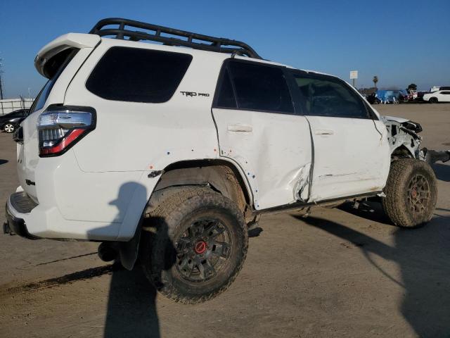 Photo 3 from auction – 2022 TOYOTA 4RUNNER SR with VIN JTELU5JR4N6086246