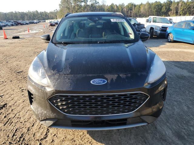 Photo 5 from auction – 2021 FORD ESCAPE SE with VIN 1FMCU9G67MUA80679