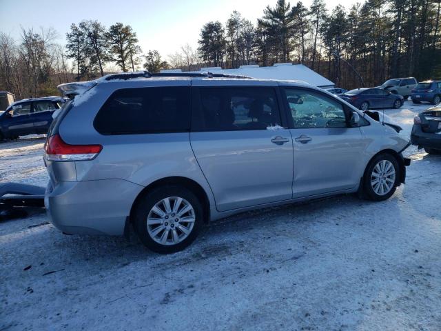 Photo 3 from auction – 2014 TOYOTA SIENNA XLE with VIN 5TDDK3DC8ES089760