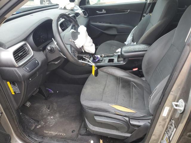 Photo 7 from auction – 2016 KIA SORENTO LX with VIN 5XYPG4A36GG090852