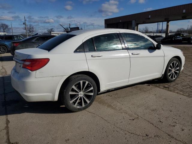 Photo 3 from auction – 2013 CHRYSLER 200 LIMITE with VIN 1C3CCBCG3DN767962