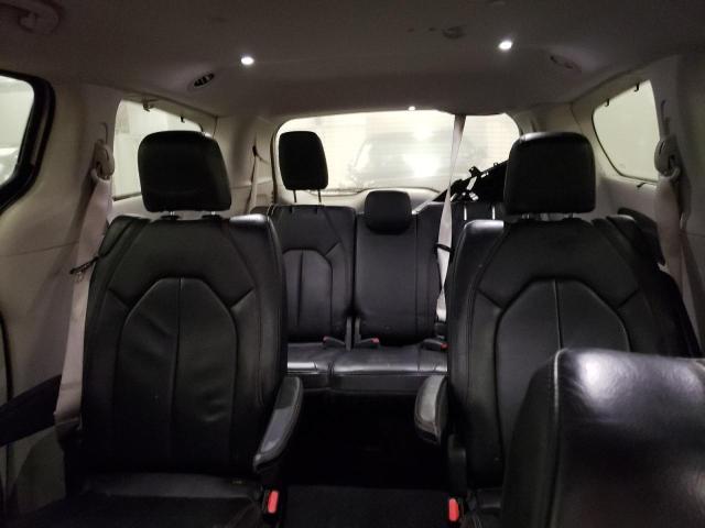 Photo 10 from auction – 2018 CHRYSLER PACIFICA T with VIN 2C4RC1BGXJR153930