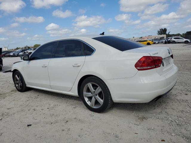 Photo 2 from auction – 2015 VOLKSWAGEN PASSAT SE with VIN 1VWBT7A3XFC023422
