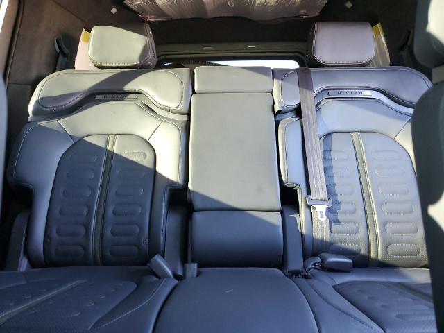Photo 10 from auction – 2023 RIVIAN R1S LAUNCH with VIN 7PDSGABL3PN007354