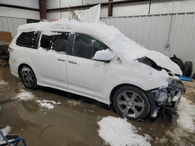 Photo 4 from auction – 2017 TOYOTA SIENNA SE with VIN 5TDXZ3DC1HS847337