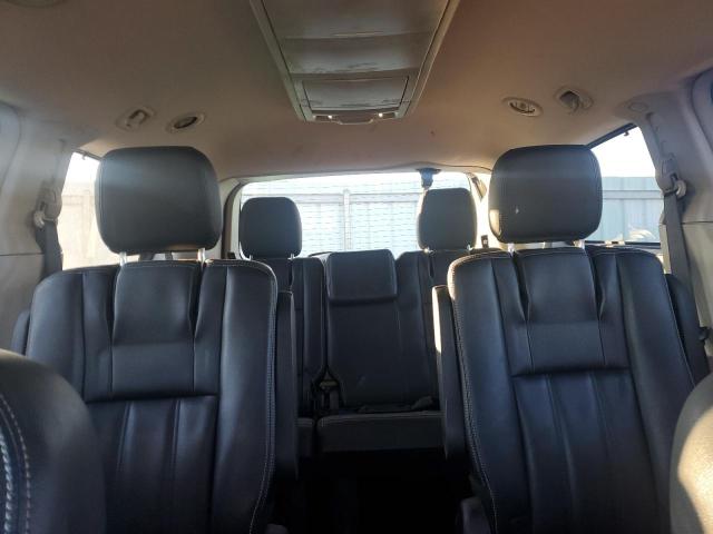 Photo 10 from auction – 2016 CHRYSLER TOWN & COU with VIN 2C4RC1BG3GR133060