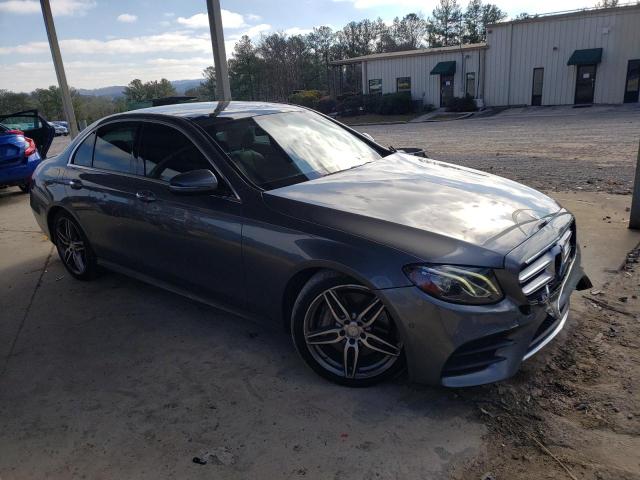 Photo 4 from auction – 2017 MERCEDES-BENZ E 300 with VIN WDDZF4JB0HA219842
