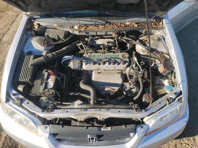 Photo 11 from auction – 2000 HONDA ACCORD LX with VIN 1HGCG3263YA004286
